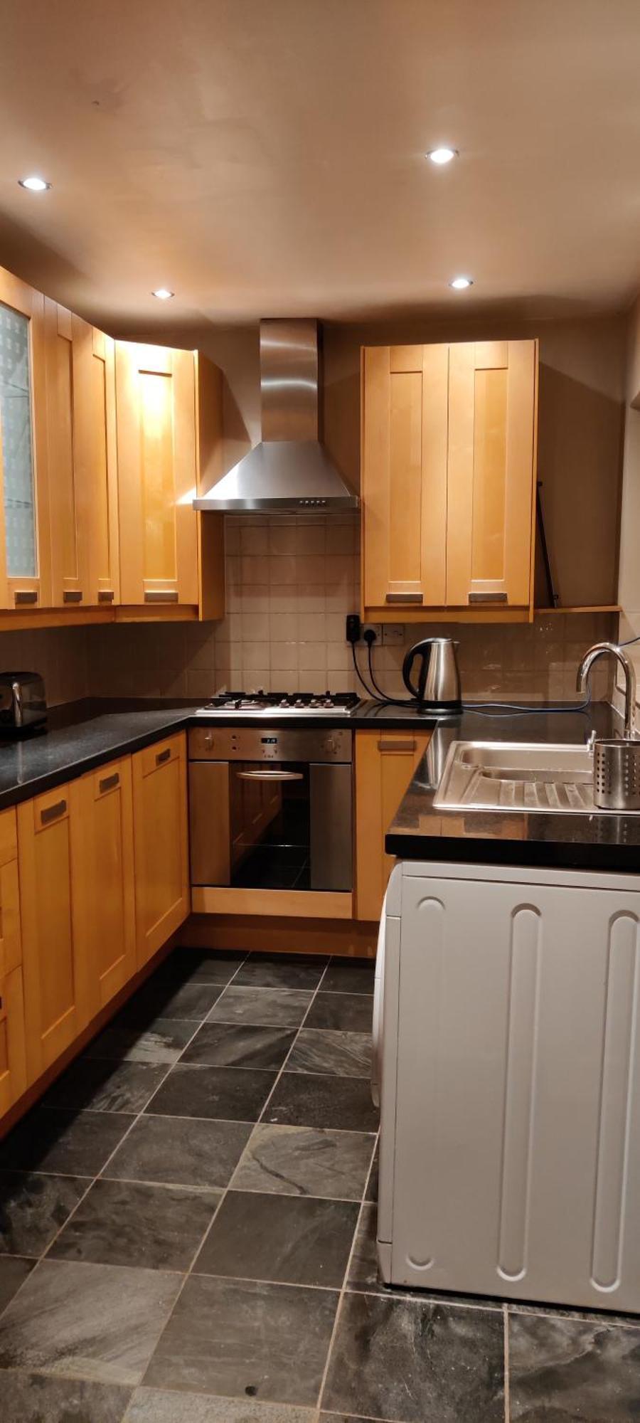 Вилла Victorian Semi Detached House Behind The High Street Ньютон-ле-Уиллоус Экстерьер фото